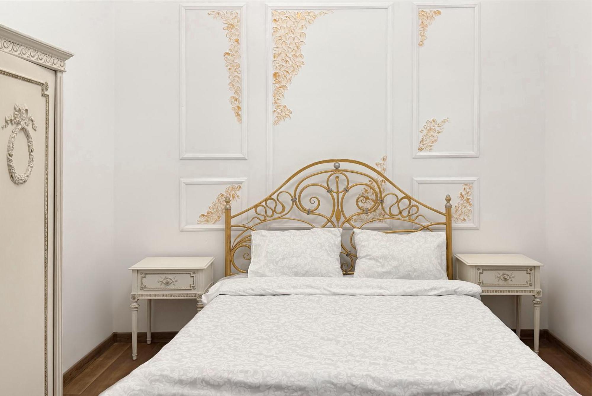 Teodora Square Apartments Площа Святого Теодора Lviv Luaran gambar