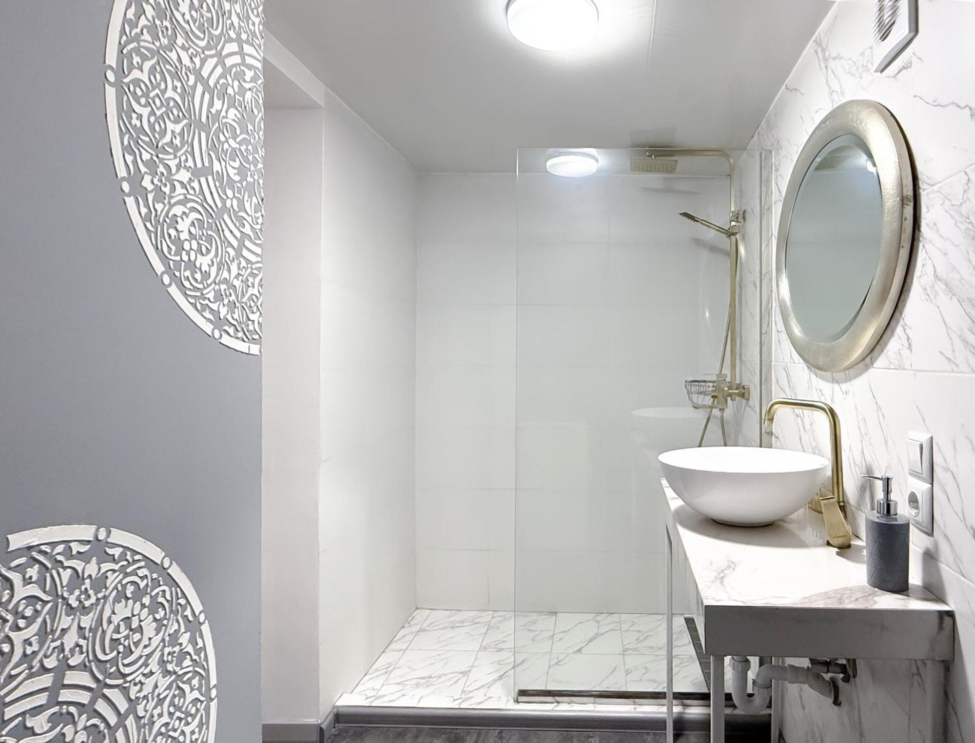Teodora Square Apartments Площа Святого Теодора Lviv Luaran gambar